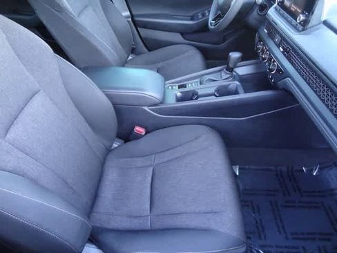 Used 2023 Honda Accord EX image 13