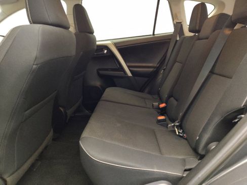 Used 2018 Toyota RAV4 XLE w/ Plus Extra Value Package image 18