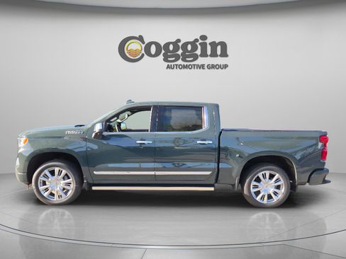 New 2026 Chevrolet Silverado 1500 High Country AWD/4WD image 2