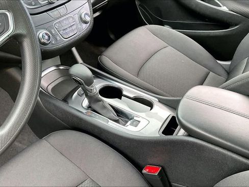 Used 2024 Chevrolet Malibu LT image 13