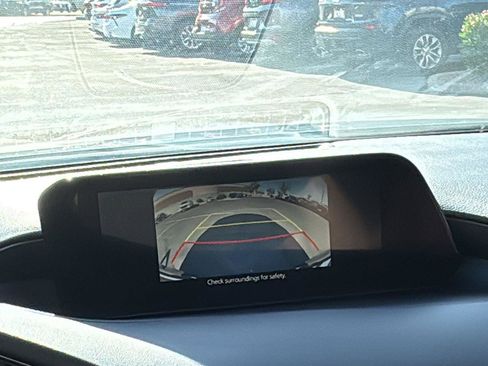 Used 2022 MAZDA MAZDA3 s image 17