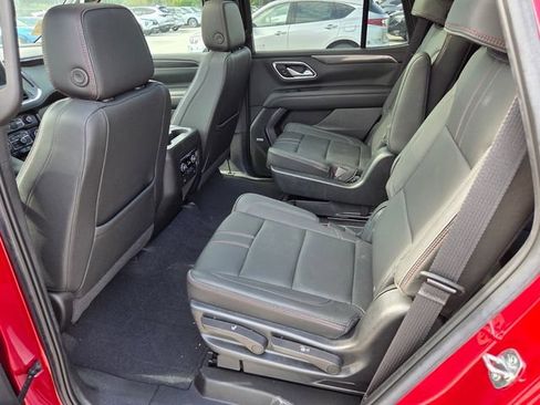Used 2022 Chevrolet Tahoe RST w/ Luxury Package RWD image 9