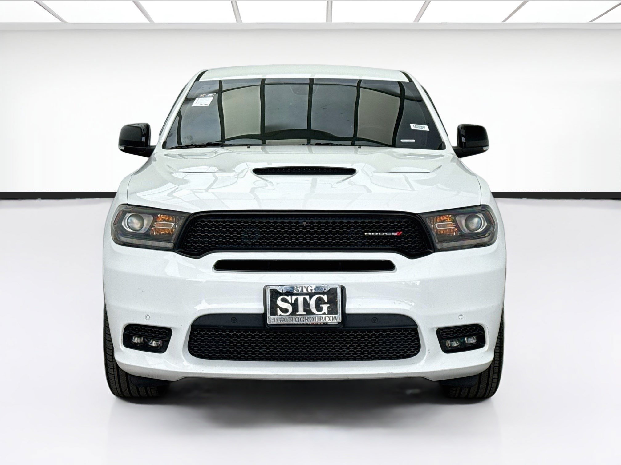 Used 2019 Dodge Durango R/T w/ Blacktop Package RWD image 2