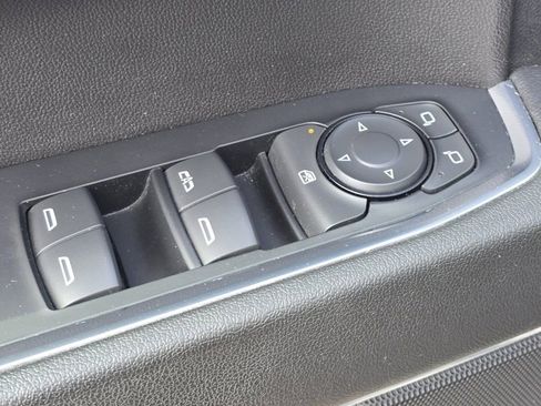 Used 2023 Chevrolet Silverado 1500 LT image 22