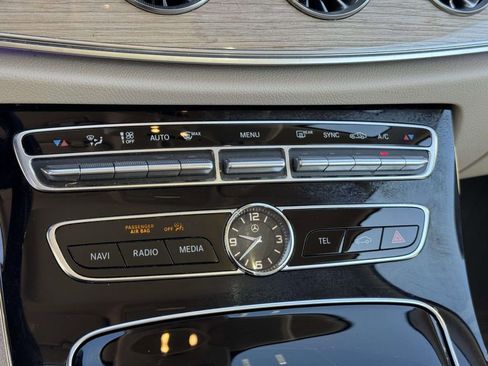Used 2018 Mercedes-Benz E 400 4MATIC Coupe image 5