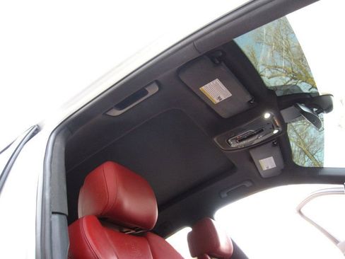 Used 2021 Audi SQ5 Premium Plus w/ Premium Plus Package image 26