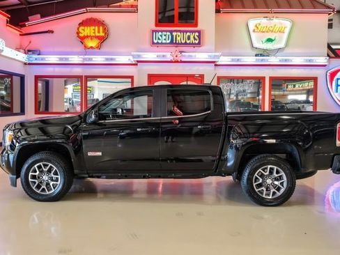 Used 2018 GMC Canyon All Terrain w/ Trailering Package image 10
