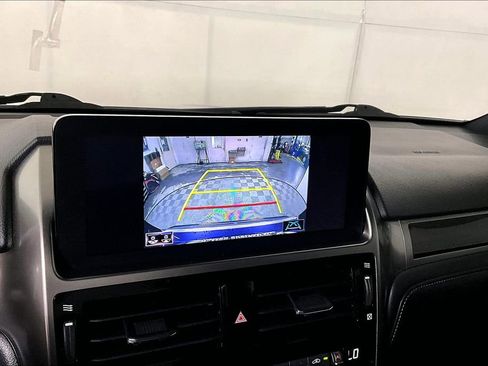 Used 2022 Lexus GX 460 image 21