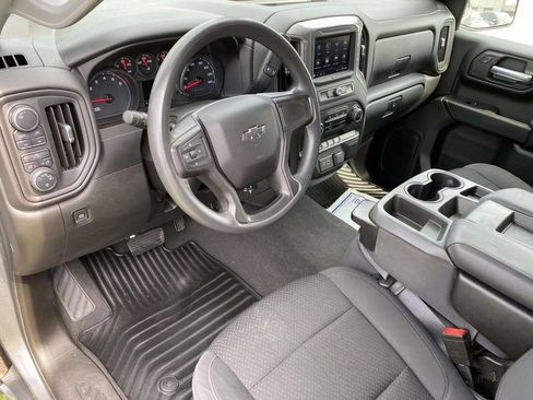 Used 2021 Chevrolet Silverado 1500 Custom Trail Boss AWD/4WD image 15