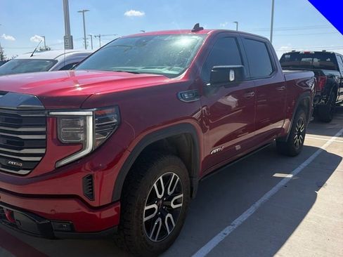 Used 2023 GMC Sierra 1500 AT4 w/ Technology Package AWD/4WD image 1