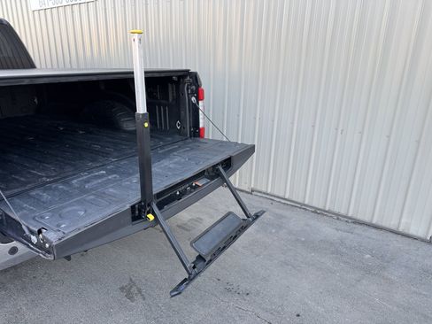 Used 2017 Ford F350 Lariat w/ Lariat Ultimate Package image 44