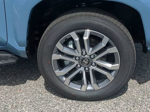 Certified 2026 Toyota 4Runner Limited AWD/4WD image 11