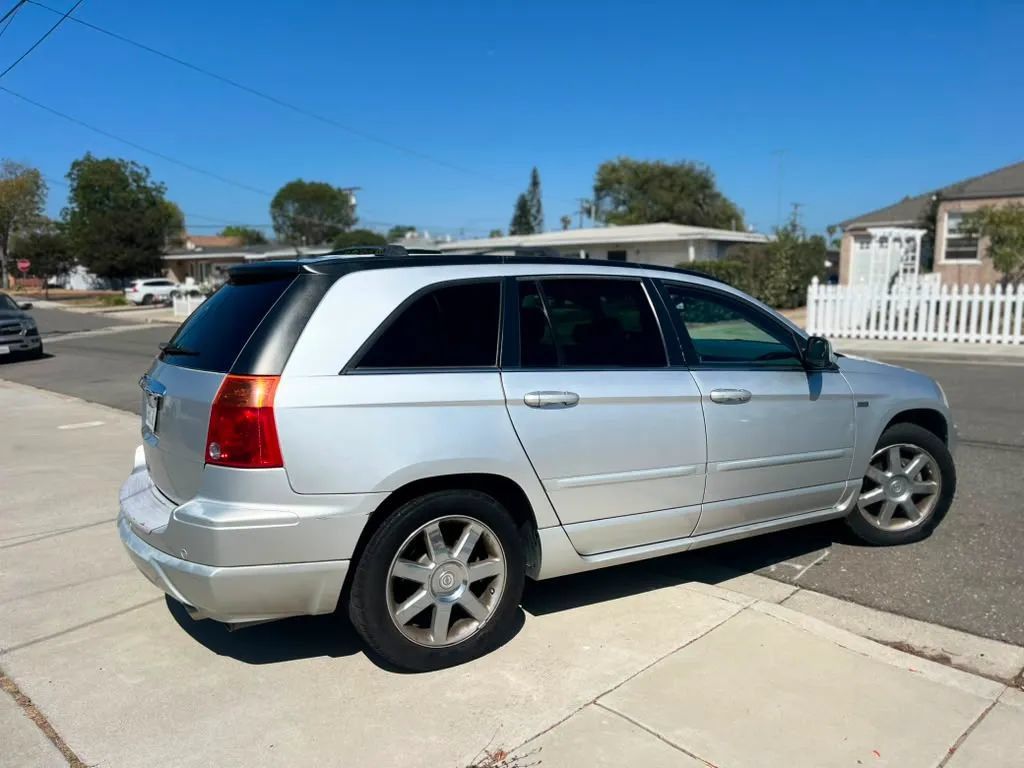 Used 2008 Chrysler Pacifica Touring FWD image 14