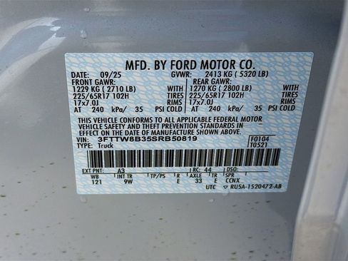 New 2025 Ford Maverick XL w/ Equipment Group 101A image 32