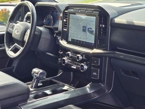 Used 2022 Ford F150 XLT w/ Equipment Group 302A High image 9