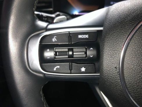 Used 2025 Kia K5 GT image 41