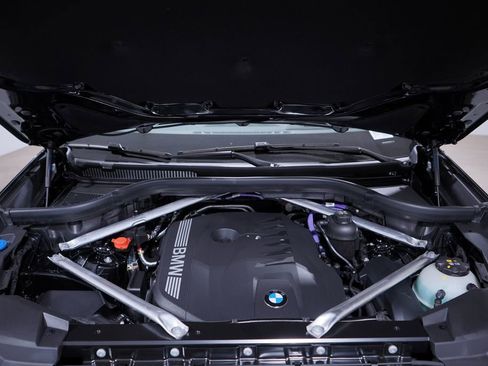 New 2026 BMW X5 sDrive40i w/ M Sport Package image 14