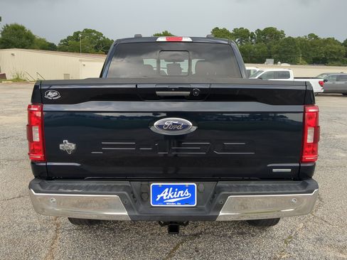 Certified 2022 Ford F150 XLT w/ Equipment Group 302A High AWD/4WD image 4