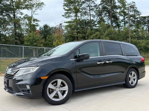 Used 2018 Honda Odyssey EX-L image 2