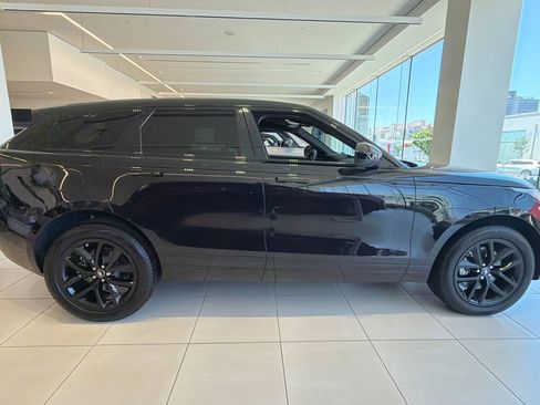 New 2025 Land Rover Range Rover Velar Dynamic SE AWD/4WD image 9