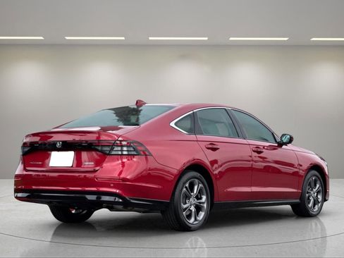 New 2026 Honda Accord EX-L image 3