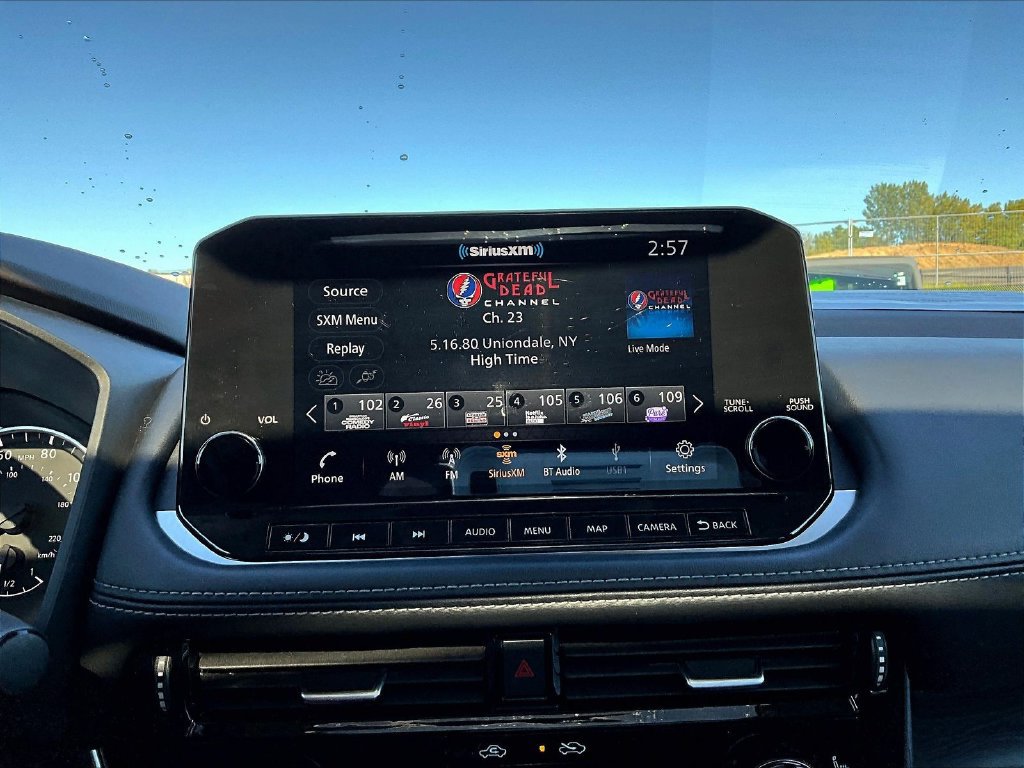 Used 2021 Nissan Rogue SL w/ Premium Package AWD/4WD image 17