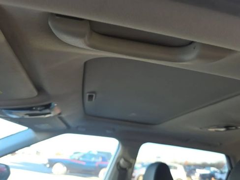 Used 2022 Kia Seltos EX image 38