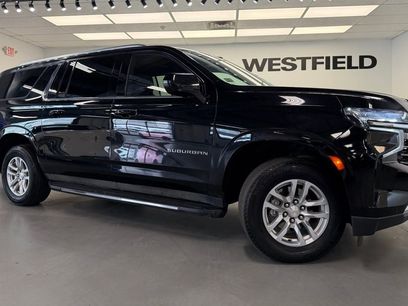 Used 2024 Chevrolet Suburban LT