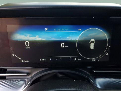 Certified 2023 Kia Carnival SX Prestige image 30