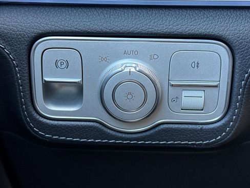 New 2026 Mercedes-Benz GLS 450 4MATIC image 28