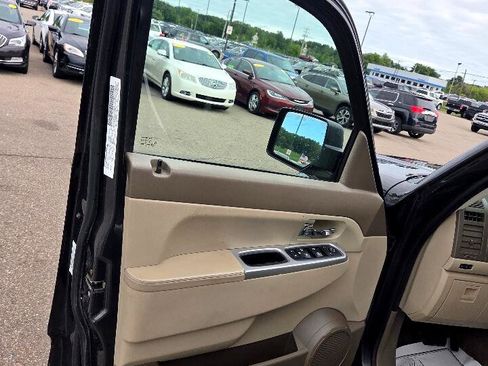 Used 2010 Jeep Liberty Limited image 10