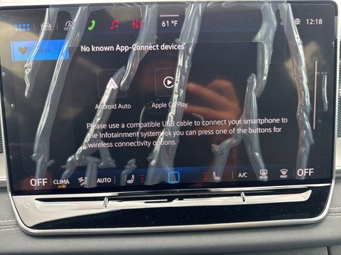 New 2026 Volkswagen Tiguan SE R-Line FWD image 29