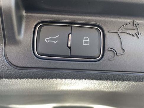 New 2026 Ford Explorer Active w/ Active Comfort Package image 9