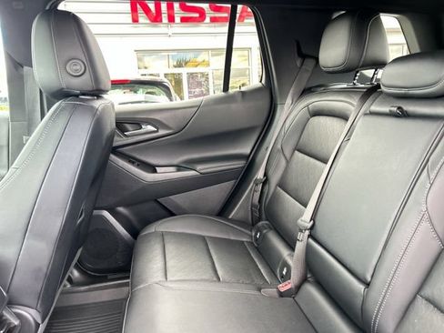 Used 2025 Chevrolet Equinox LT w/ Convenience Package II AWD/4WD image 17
