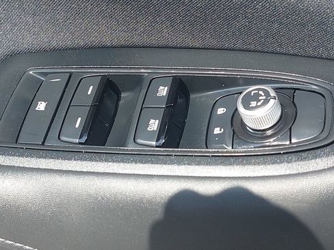 Used 2025 Subaru Outback Premium w/ Popular Package #1A image 23