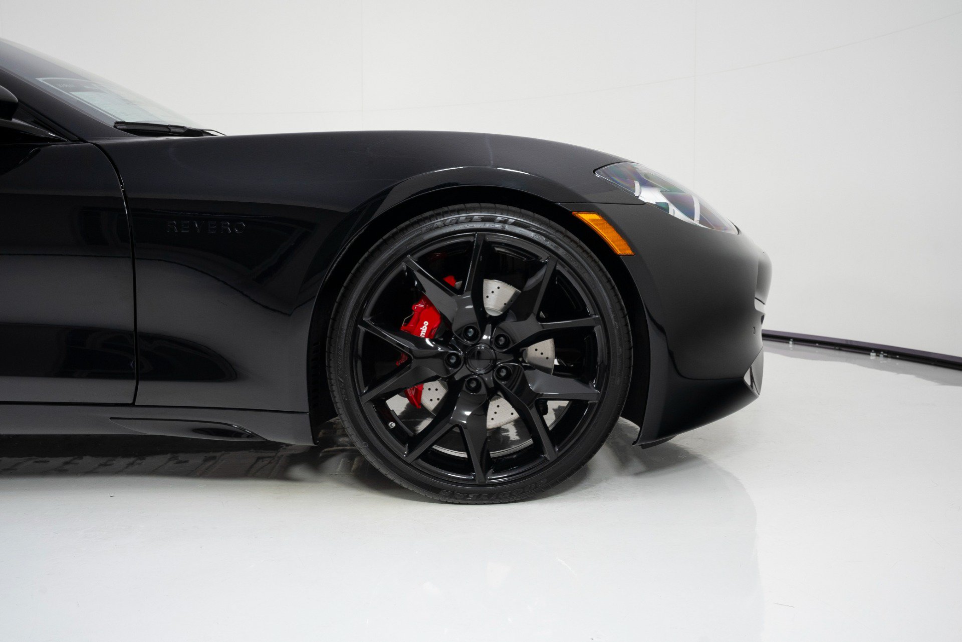 Used 2025 Karma Revero Luxury RWD image 12