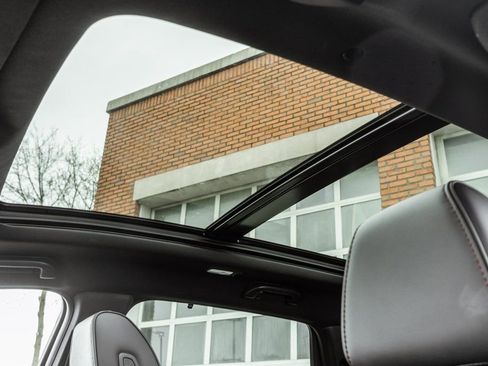 Used 2023 Acura MDX A-Spec image 12