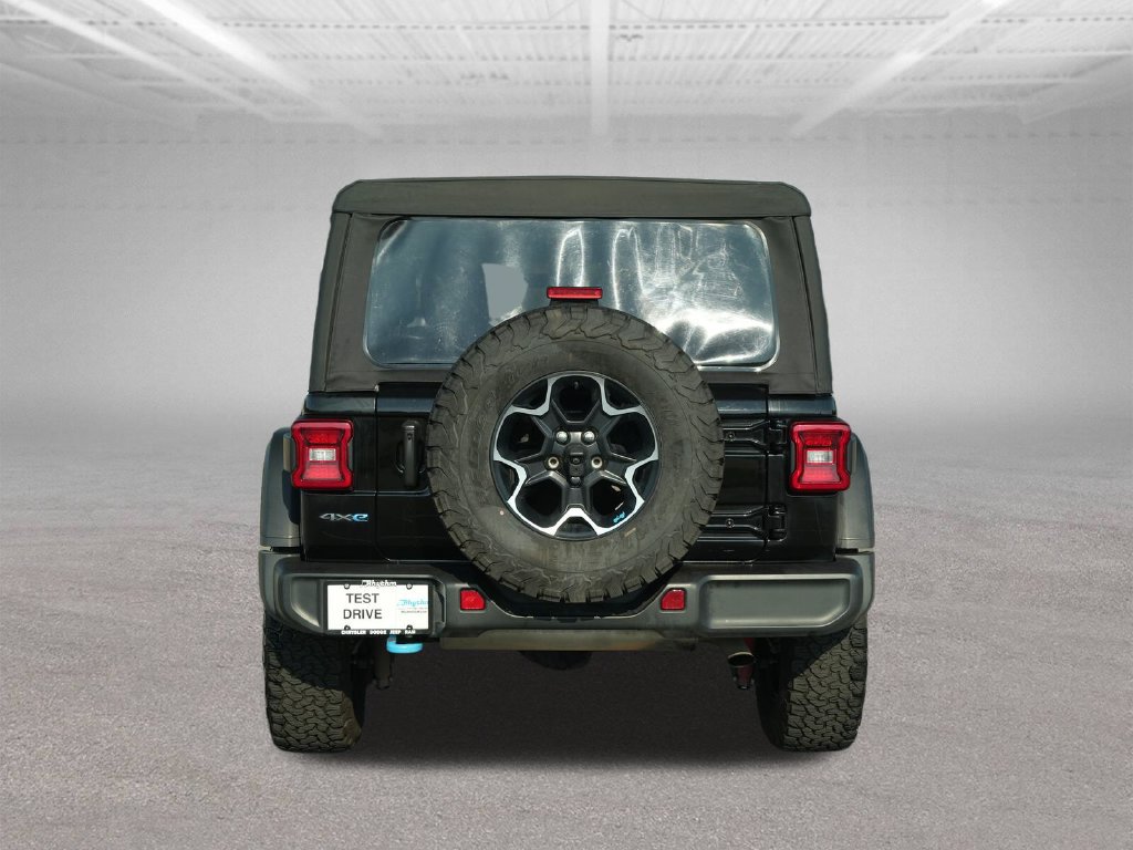 Used 2023 Jeep Wrangler Unlimited Rubicon 4xe w/ Cold Weather Group AWD/4WD image 8