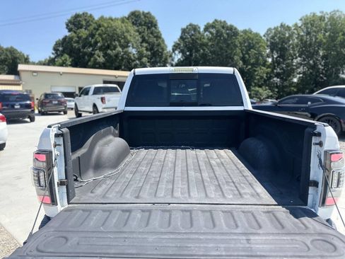 Used 2014 RAM 1500 Limited RWD image 8