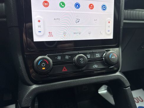 Used 2024 Ford Ranger Lariat w/ FX4 Off-Road Package image 28