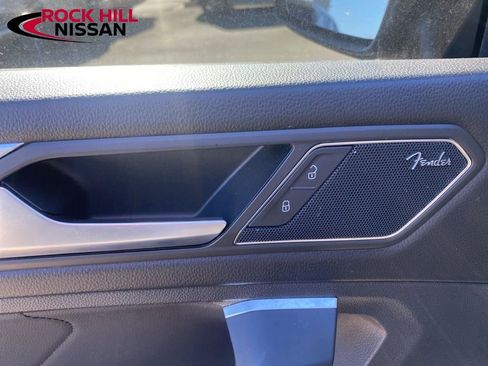 Used 2019 Volkswagen Tiguan SEL Premium R-Line image 18