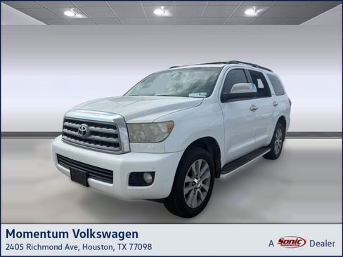 Used 2014 Toyota Sequoia Limited image 1
