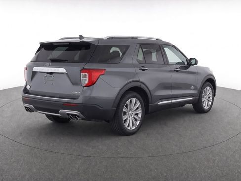 Used 2022 Ford Explorer King Ranch w/ Technology Package AWD/4WD image 6