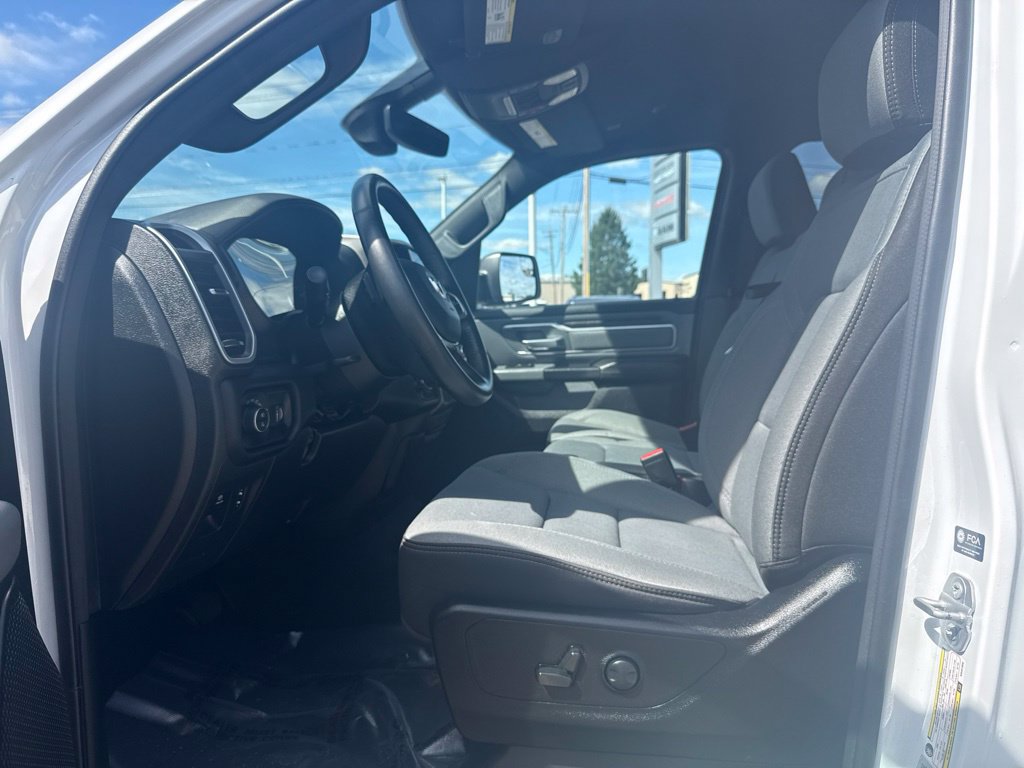 Used 2022 RAM 1500 Big Horn AWD/4WD image 22