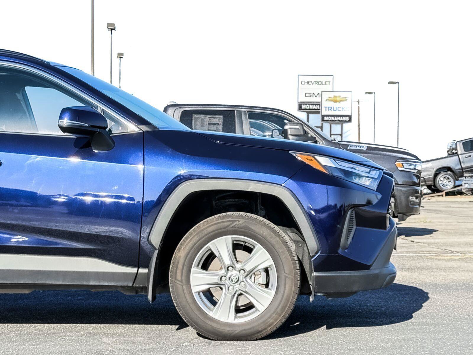 Used 2024 Toyota RAV4 XLE w/ Convenience Package AWD/4WD image 9