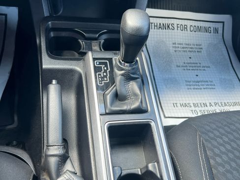 Certified 2022 Toyota Tacoma SR5 w/ Trail Edition AWD/4WD image 21