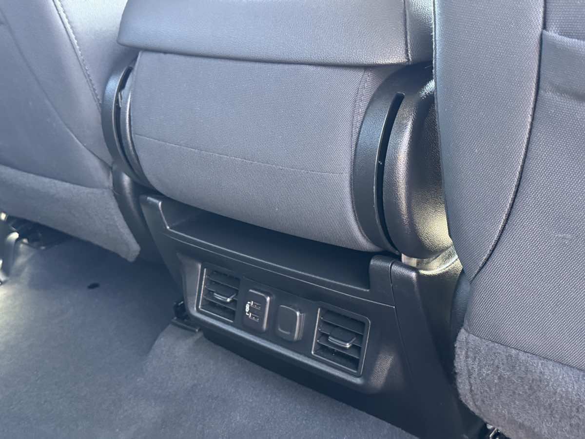 Used 2023 Chevrolet Silverado 2500 LT w/ Convenience Package AWD/4WD image 11