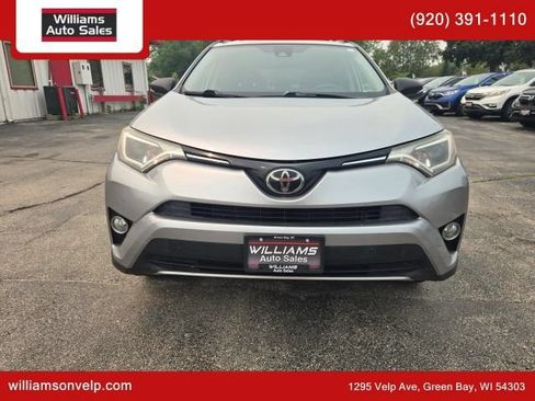 Used 2018 Toyota RAV4 XLE w/ Plus Extra Value Package AWD/4WD image 9