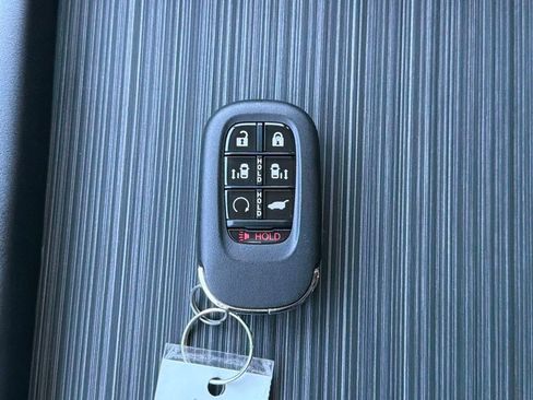 New 2026 Honda Odyssey Touring image 31