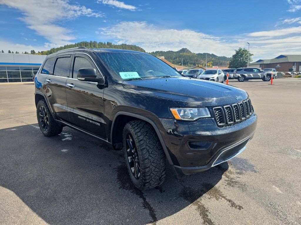 Used 2018 Jeep Grand Cherokee Limited AWD/4WD image 4